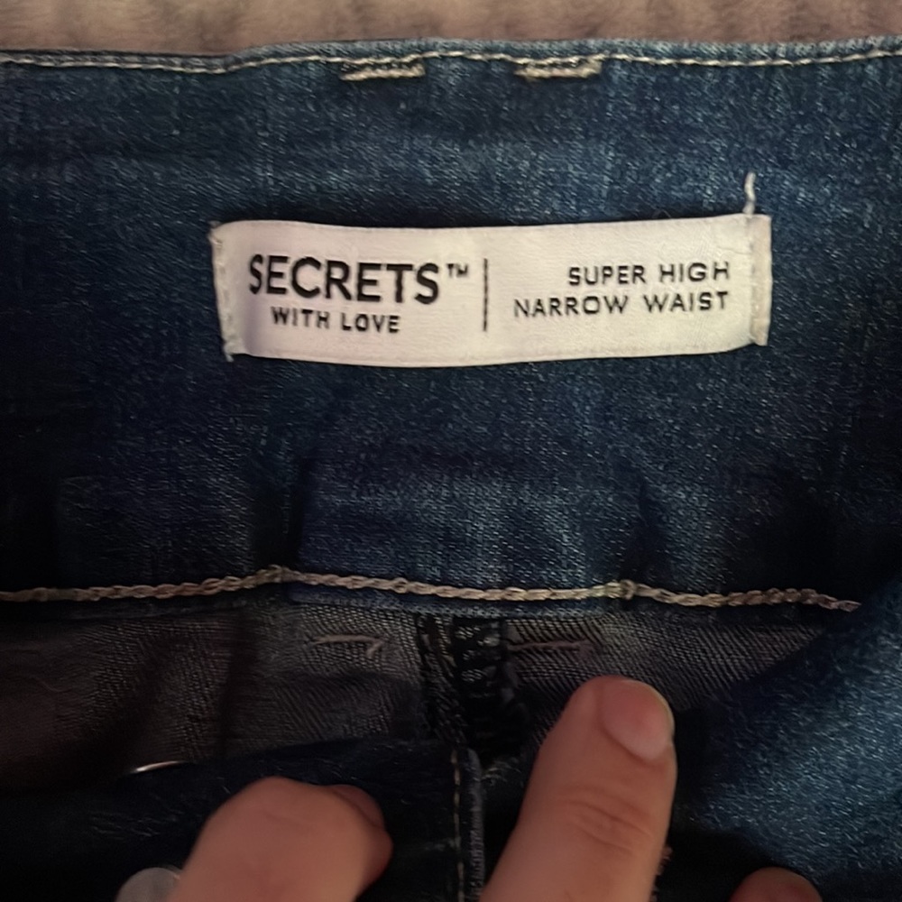 jeans - Picture 2 of 4